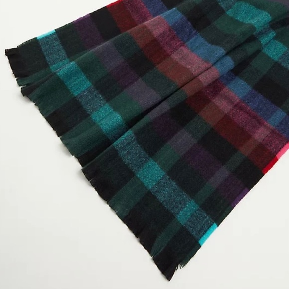 Torrid Women’s Plus Size Multi Color Block Plaid Blanket Scarf - Picture 2 of 6